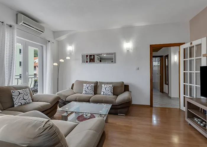 Apartamento Rosalia Makarska