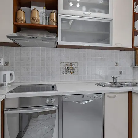 Rosalia Apartment *