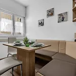 Rosalia Apartamento